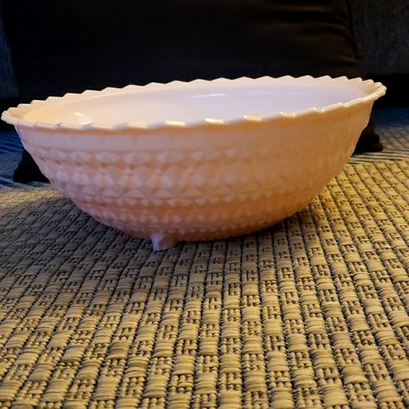 Jeannette Other - Shell Pink Milk Glass Footed Fruit Bowl. Modern Quilt Pattern Collectible